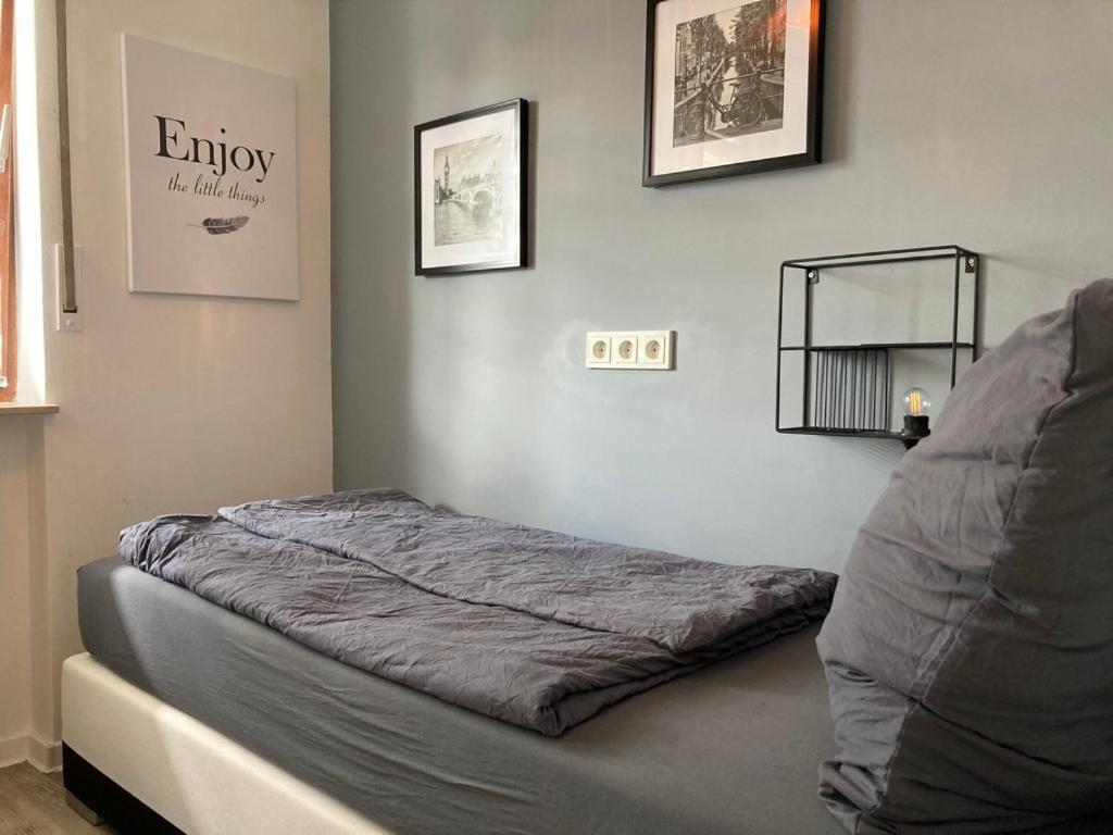 Living At Saarpartments -Adults Only- 2 Bedroom, Netflix - Business & Holiday Apartments For Long- And Short Term Stay, 3 Min To Train Station, Secure E-Bike Parking! ساربروكن المظهر الخارجي الصورة
